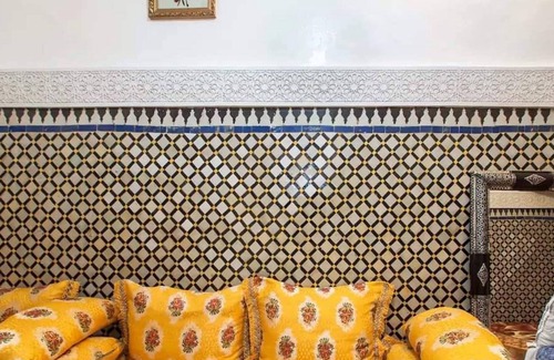 Quartier Al Adarissa Casa | Habitación familiar para 18 personas Sunny Riad Inside Medina Fes El Bali