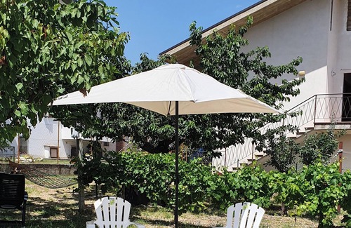 Civitella Casanova Casa | Family room in vacation home in the hills of Abruzzo, between sea and mountains