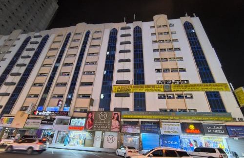 Rumailah Casa | Family room near to gold market back side of bus station