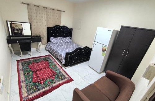 Rumailah Casa | Family room near to gold market back side of bus station