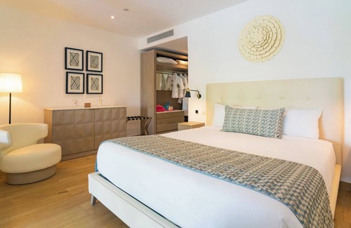 Bavaro Hotel | Family Room Perfect for Play - Water Park & Thrill Adventures Nearby! Pool!