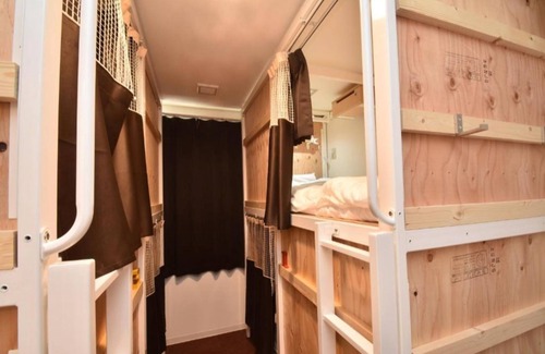 Dotonbori Hotel | Family room with private bathroom / Osaka Ōsaka