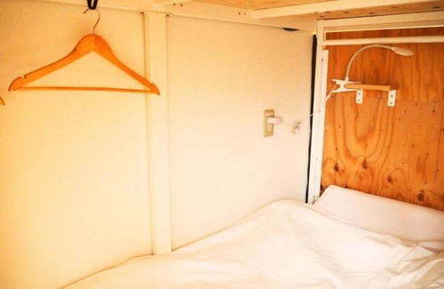 Dotonbori Hotel | Family room with private bathroom / Osaka Ōsaka