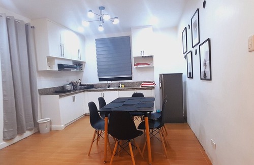 Guadalupe Apartamento | Family size 2-Bedroom Apartment in Cebu City with 400mbps Wi-Fi
