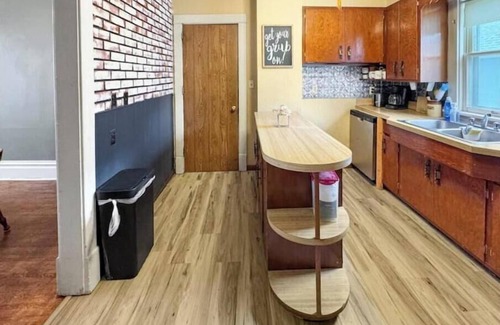 Mason City Casa | Family sized charmer