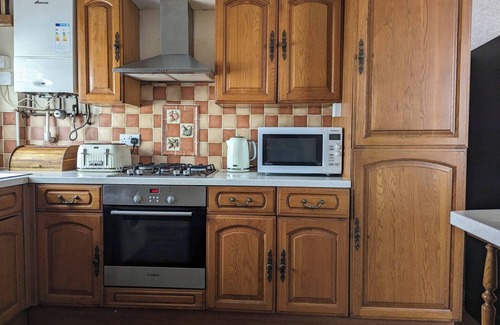 Cathays Casa | Family-sized comfort - Walk to Lake & City Centre