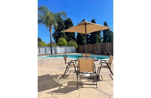 Rancho del Rey Casa | Family-sized home w/Pool & Direct Access to Park