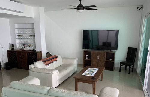 San Miguel Casa | Family-sized private home walking distance to airport! 2 min (car) to the ocean.