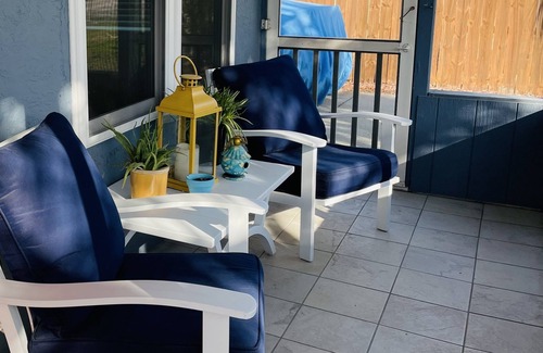 Kiska Beach Casa | Family-Sized 2BR/BA House-5 Minutes to the Beach! Pets/Dogs Welcomed!!!