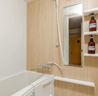 Shikitsuhigashi Apartamento | Family Stay Namba Shinsaibashi & Dotonbori 6Pax with Kitchen