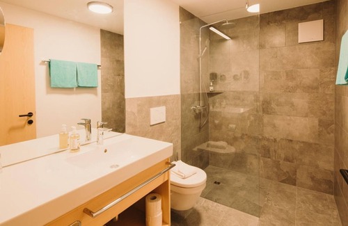 Steeg Cama Y Desayuno | Family studio "Charming Alpin" ShortStay - Alpin - Studios & Suites
