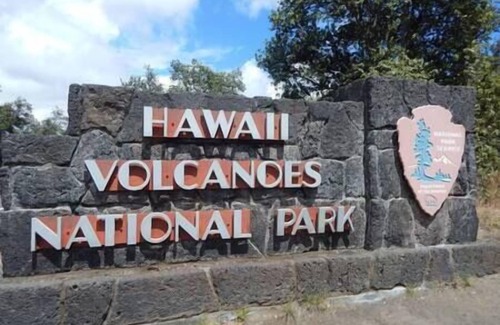 Volcano Apartamento | Family Suite #1 - Two rooms w/ shared hot tub, Family suite # 1 - Ulu Retreat + A'ali'i Sunset Suite