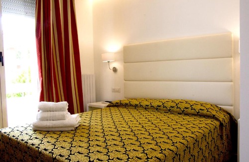 Torre Pedrera Apartamento | Family Suite Appartments Orchidea Blu
