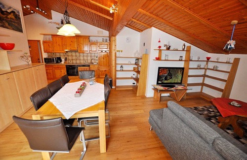 Jungholz Apartamento | Family suite mountain view - Landhaus Wildschütz