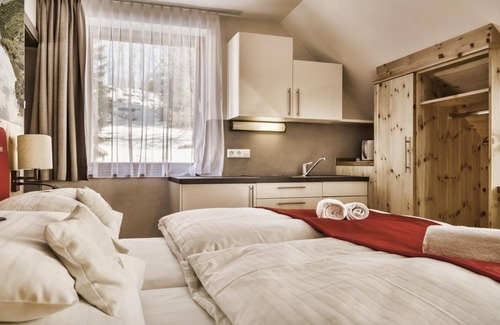 Mauterndorf Cama Y Desayuno | Family suite with extra bedroom & children's room - Schau s' Lüftenegger Apart