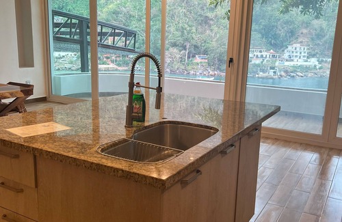 Boca de Tomatlan Apartamento | Family vacation home, 10 miles from downtown Pv romantic zone, ocean frontage