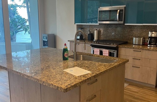 Boca de Tomatlan Apartamento | Family vacation home, 10 miles from downtown Pv romantic zone, ocean frontage