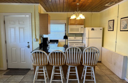 Laguna Beach Estates Cabaña | Family Vacation Beach Cottage ~ Enfrente de la playa