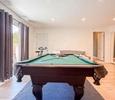 Calabasas Casa | Family Vacation Spot - 4BR Home - FB - Cal