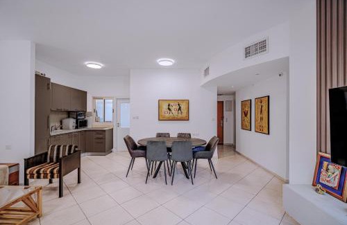 Tel Aviv City Center Apartamento | Family Vibe 3BR With Parking
