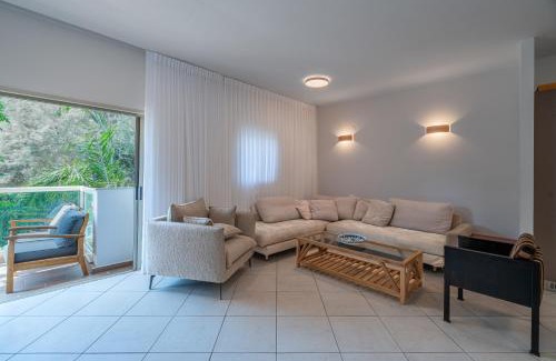 Tel Aviv City Center Apartamento | Family Vibe 3BR With Parking