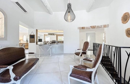 Auribeau-sur-Siagne Villa | Family Villa with swimming pool tennis spa