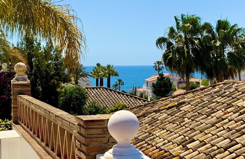 Mijas Villa | Family villa in La Cala de Mijas with pool, walk to beach, restaurants, shopping