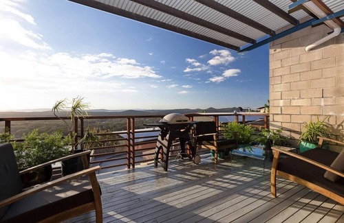 Boat Harbour Casa | Family Villa | Ocean & Hinterland Views | Pool, Spa
