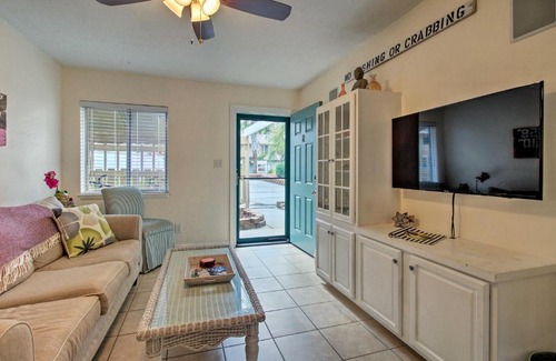 Hilton Head Island Villa | Family Villa Resort Pool and Kitchen, Walk to Beach