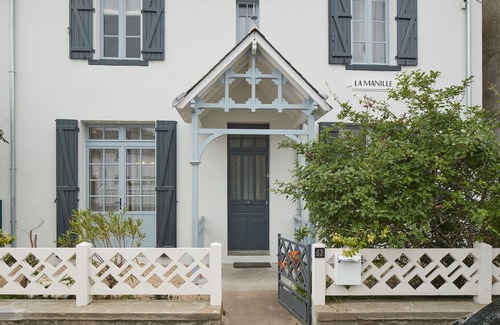 Le Pouliguen Casa | Family villa with garden - sleeps 10 near beach