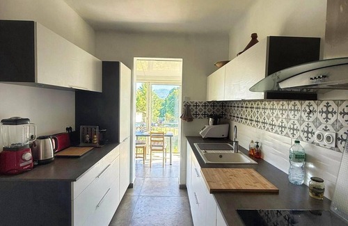 Saint-Zacharie Casa | Family VillaB with pool