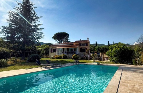 Saint-Zacharie Casa | Family VillaB with pool