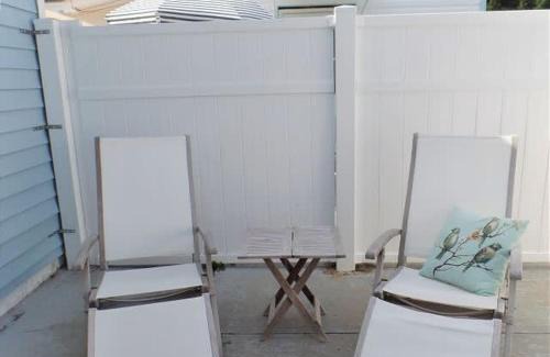 Crescent Beach Casa | Family Wolfe Cottage- Approx 178 Feet to the Beach