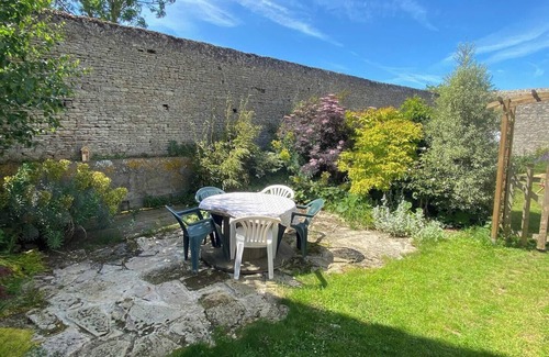 Meuvaines Casa | FamilyGites 1