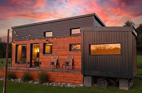 Bystrice Cabina | FamilyTinyHouse