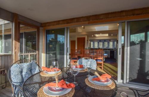 Wellfleet Casa | Famous Architectural Home in quiet forests of Truro