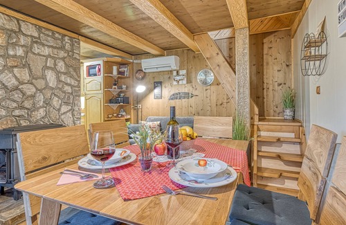 Kostel Chalet De Esquí | Fani's Riverside Cottage, Kostel, Slovenia