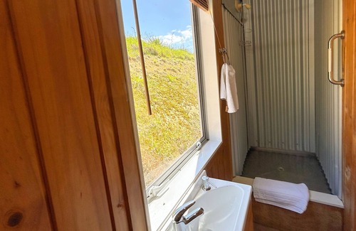 Matapouri Casa | Fantail Grove - Sandy Bay Retreat