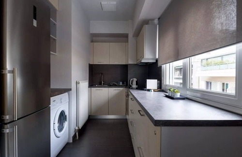 Kinosargous Apartamento | Fantastic 1BR Apartment with Terrace in Athens