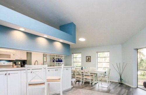 Sanibel Casa | Fantastic 3-bedroom beach house-Sanibel-monthly rentals only-between January>May