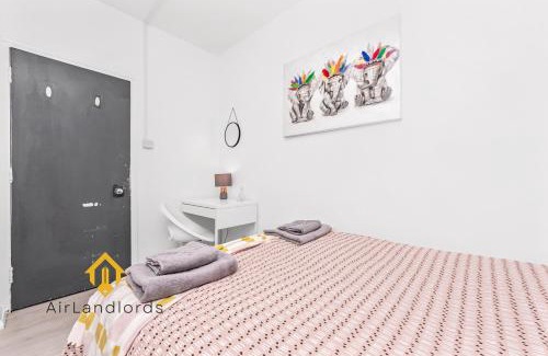 St. Pancras Apartamento | Fantastic 4 bedroom apartment in Russell Square