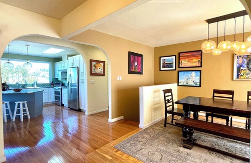 Lakeshore Casa | Fantastic 5 BDR stay with Breathtaking Views
