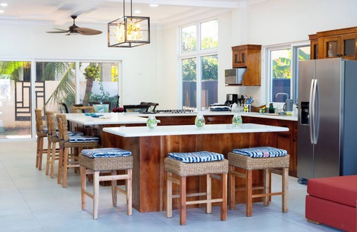 Playa San Blas Casa | Fantastic 5-bedroom beach house with private pool in Playa San Blas by Surf City