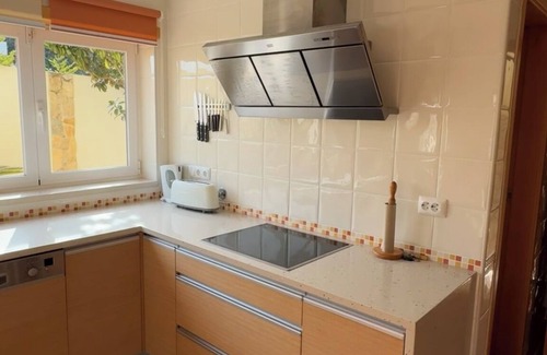 Obidos Casa | Fantastic 5-bedroom house with WiFi in Benfeito