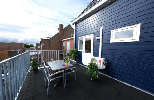 Tiel Apartamento | Fantastic 90m2 Two-Bedroom Apartment with Terrace - WA7B