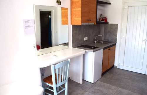 Glastros Apartamento | Fantastic and brand new studio apartment for 4