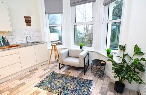 Eastbourne Apartamento | De Lujo-Apartamento-Baño Privado-Vista al Jardín