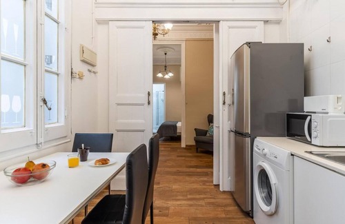 la Vila de Gracia Apartamento | Fantásticos aptos. en BARCELONA, zona Eixample, 6/8 personas máximo.
