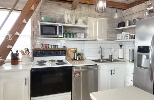 Cedar Lane Casa | Wishing for GREAT fishing - come to Paradise Found