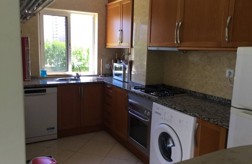 Alvor Apartamento | Fantástico apartamento en planta baja de 2 dormitorios con piscina. Cerca de playa y pueblo